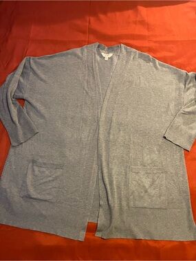 Terra & Sky Light Gray Open-Front Women’s Cardigan with Front Pockets